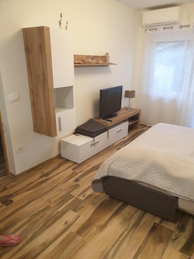 Apartment With Terrace 포르토로즈 외부 사진